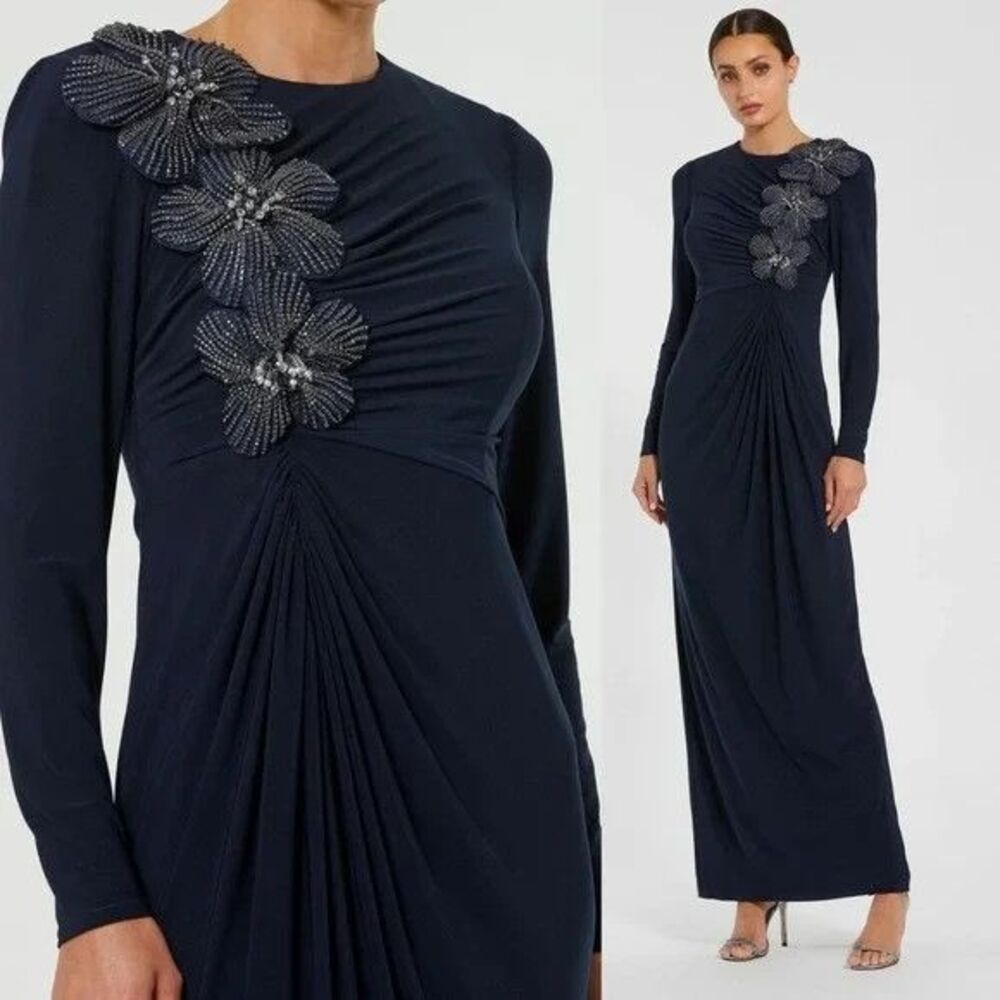Mac Duggal Jersey Long Sleeved Fitted Gown w/3D Flowers Navy Blue Sz 2 11850